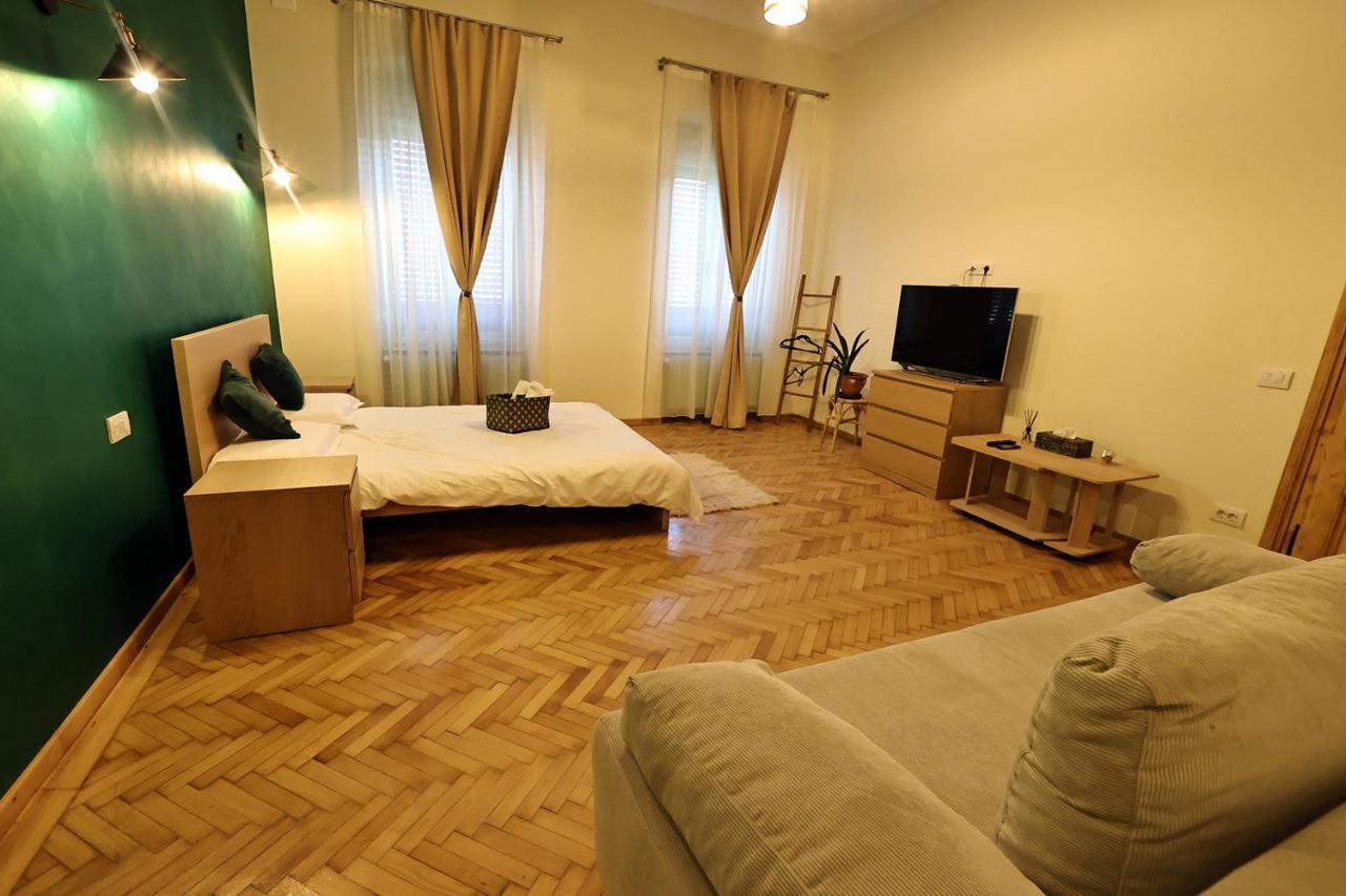 טימישוארה Branko'S Residence מראה חיצוני תמונה
